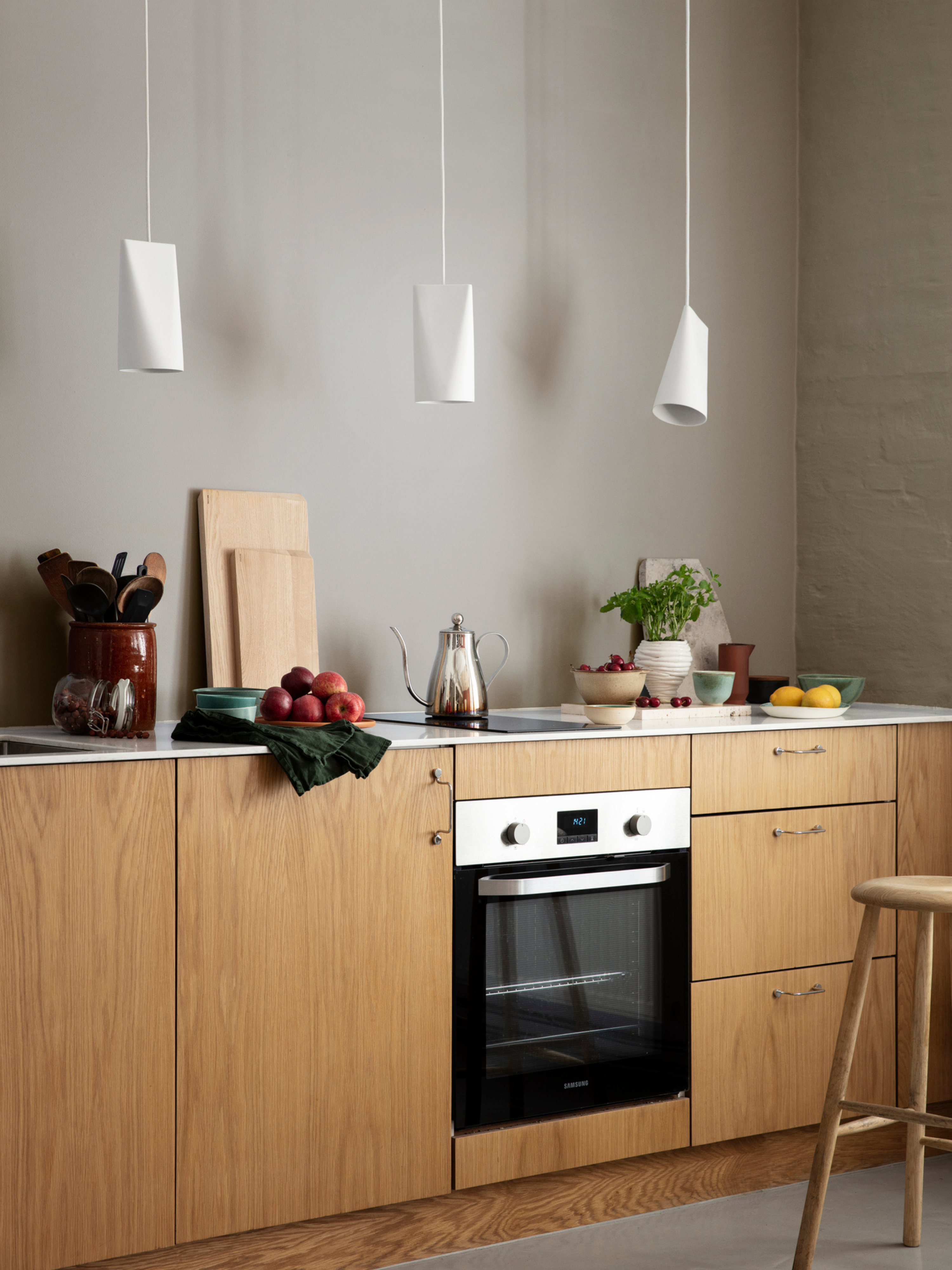 Keramik Hängeleuchte Schmal / Weiß