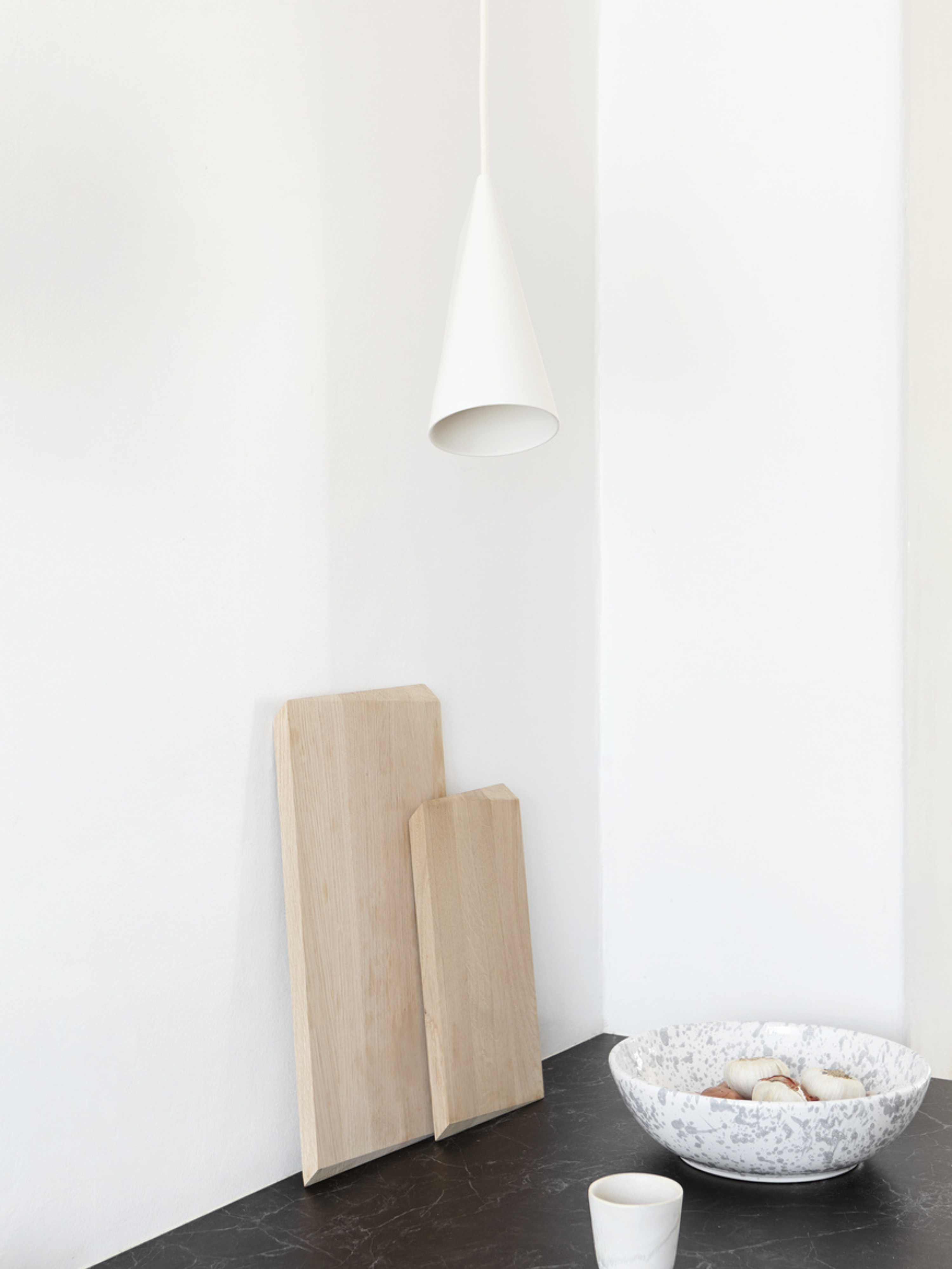 Keramik Hängeleuchte Schmal / Weiß