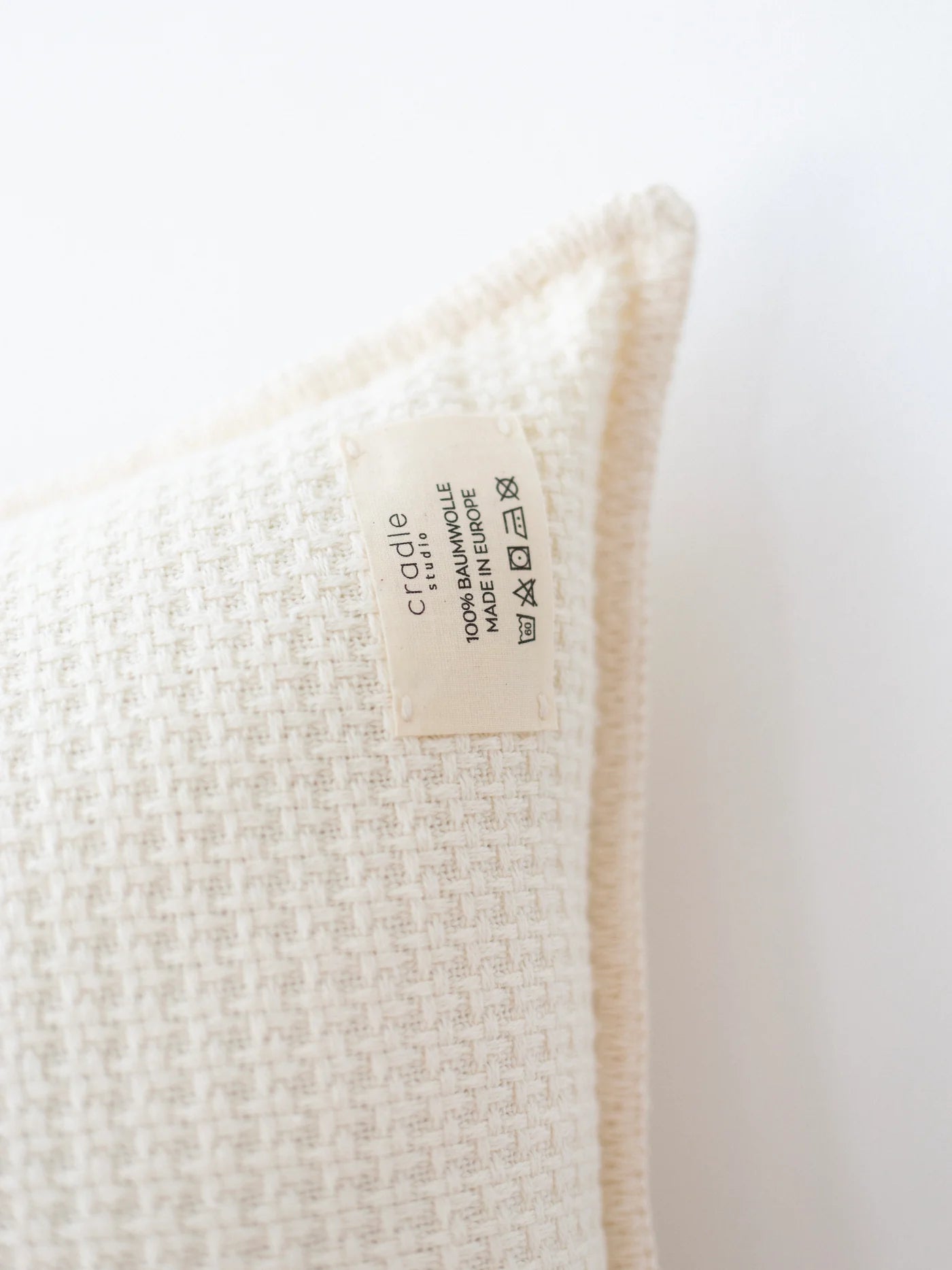 Knit Cushion / Butter