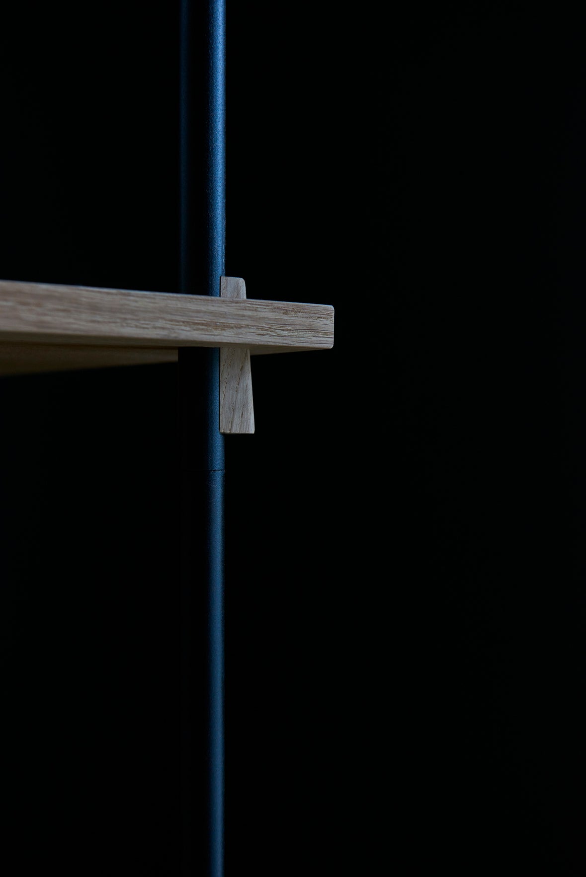 Shelf 85.1.A / Black FSC-Certified Oak