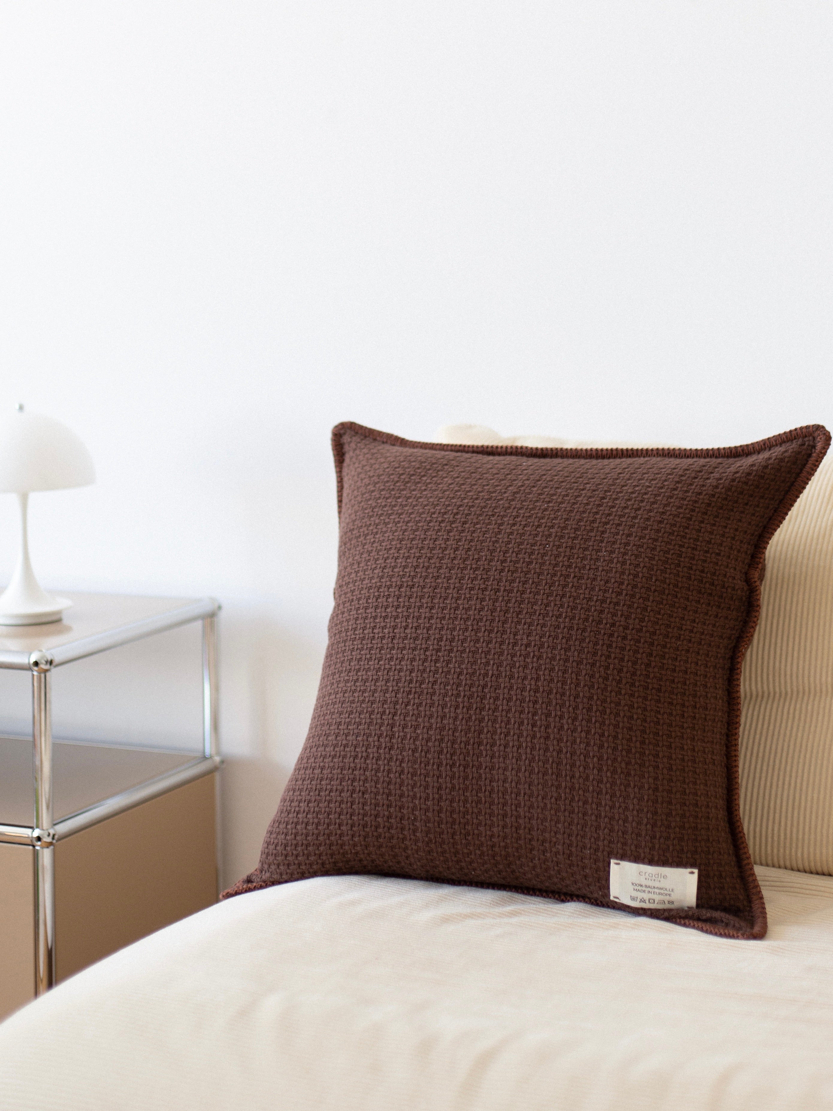 Cozy Feinstrick Kissen / Choco