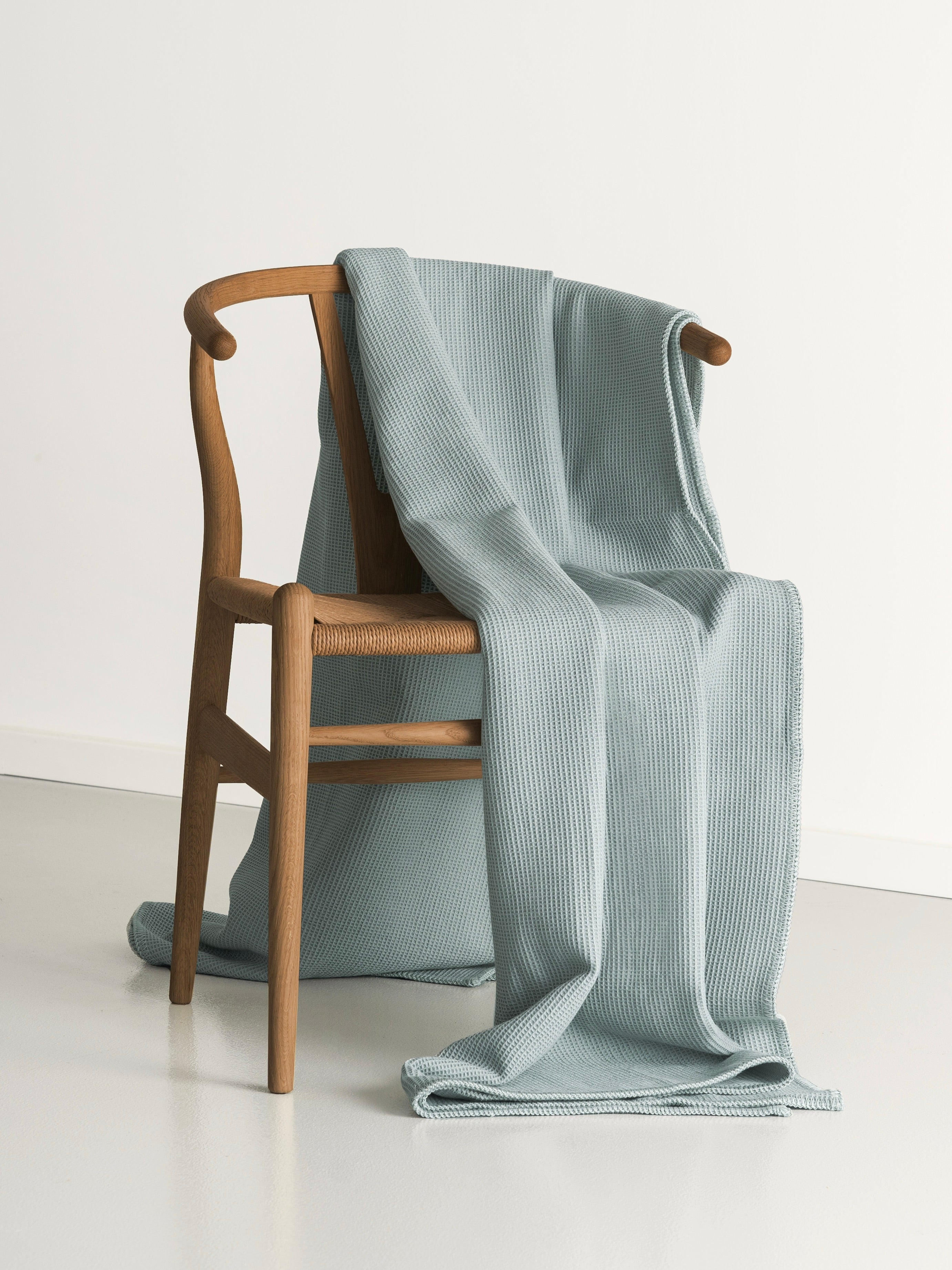 Piqué Cushion & Blanket Set / Mint